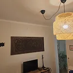 Triana Y Apartamento *